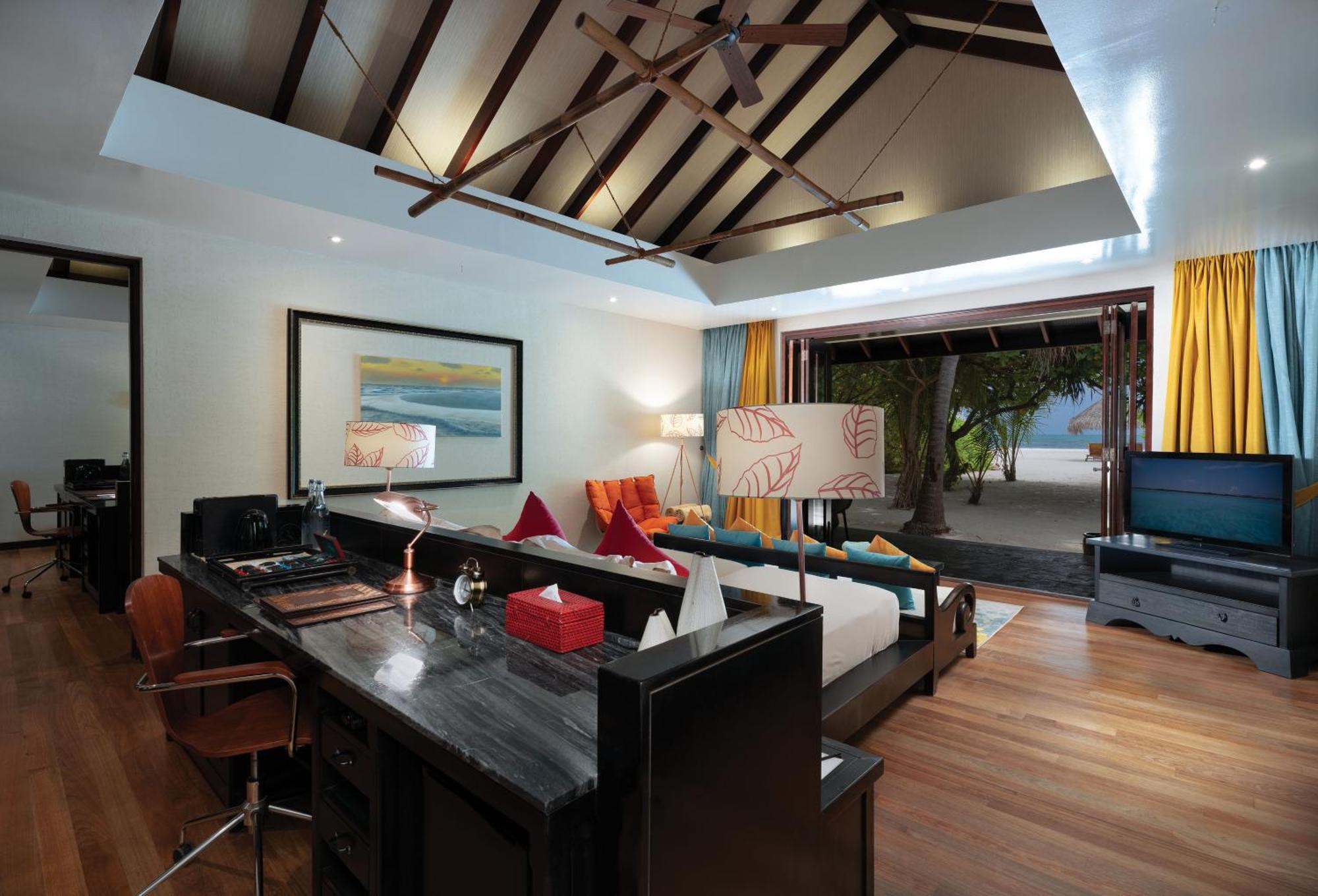 2 Bedroom Sunset Family Beach Villa