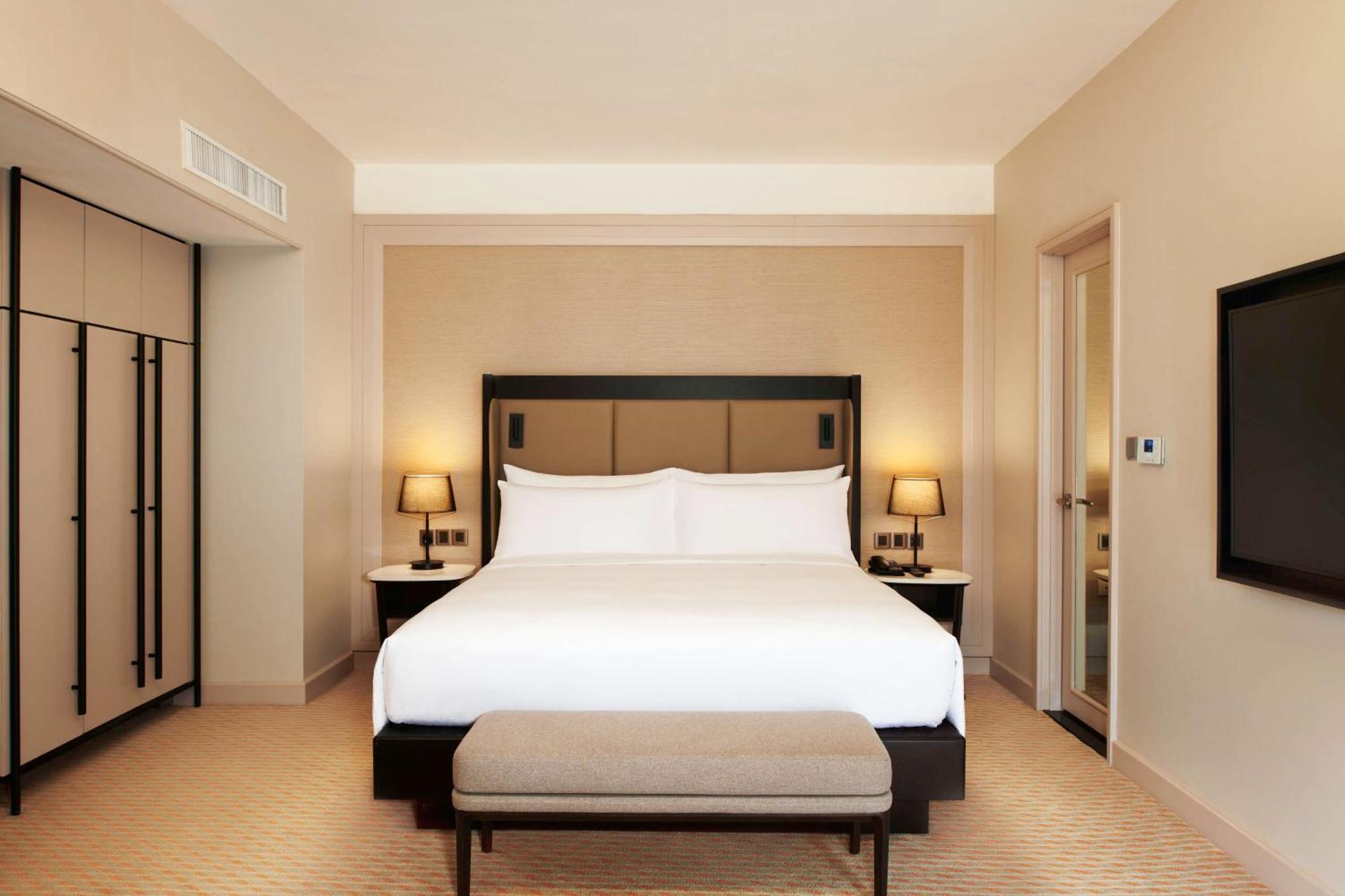 Executive King Suite