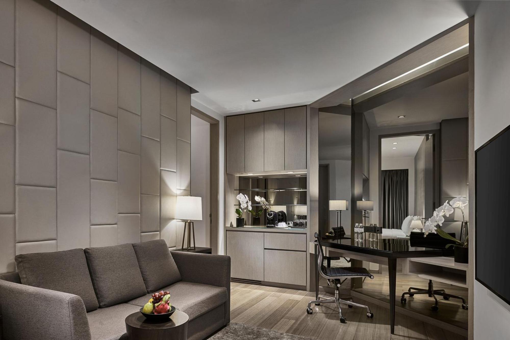 Family Two Bedroom Suite Pool Access or Club Lounge Access,1706537498:JPEG