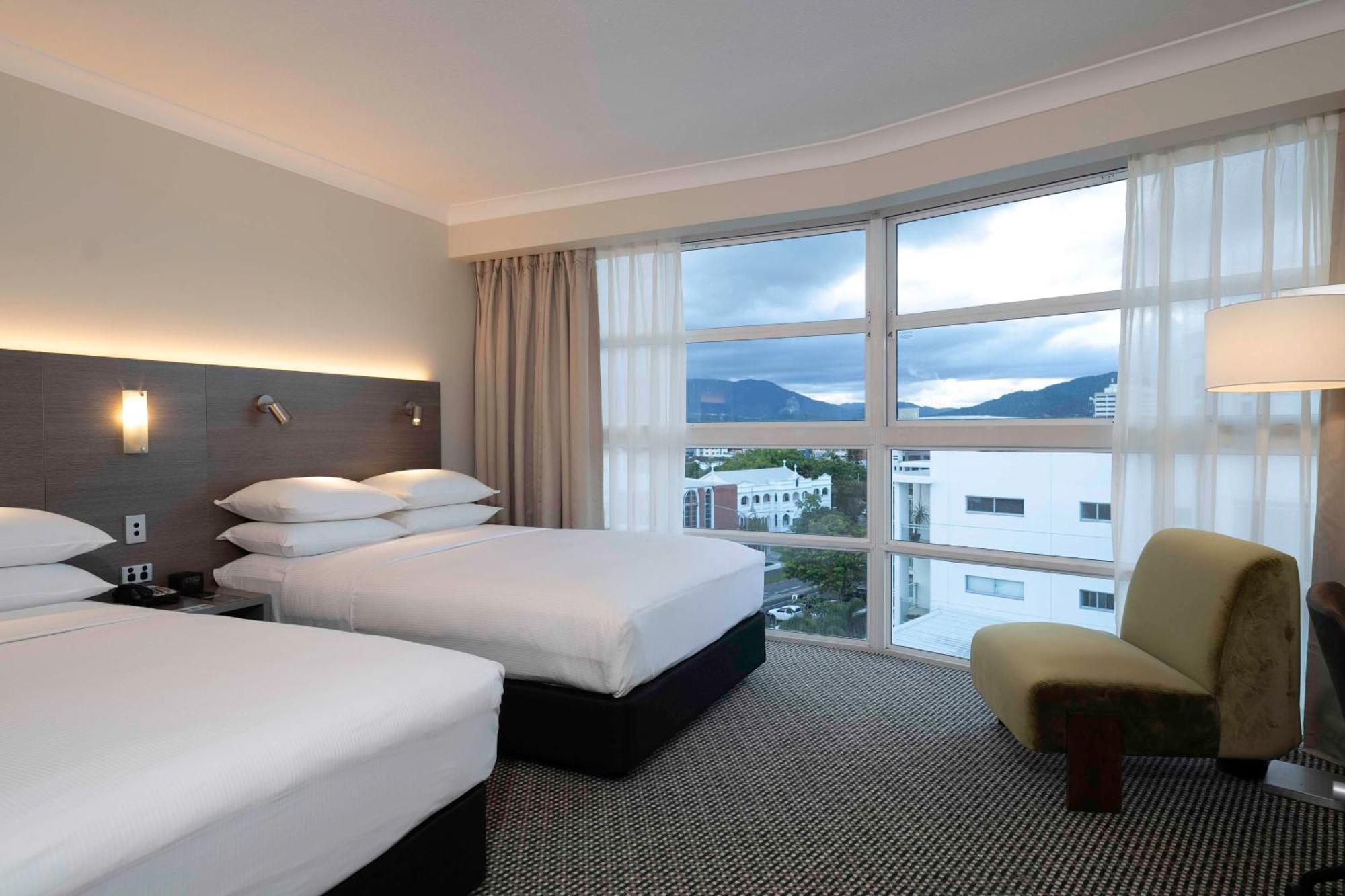 Deluxe Double Double Room Mountain View