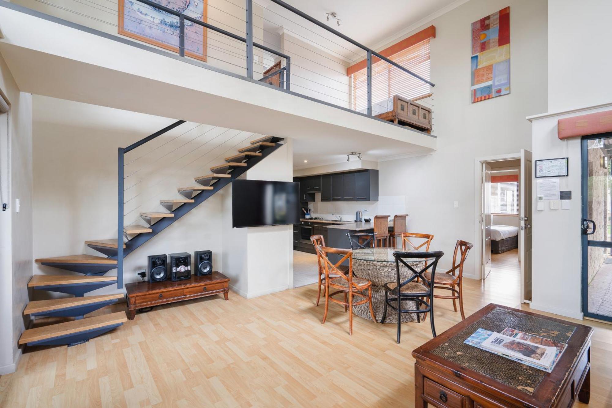 3 Bed 4 Bath Spa Villa – Garden View