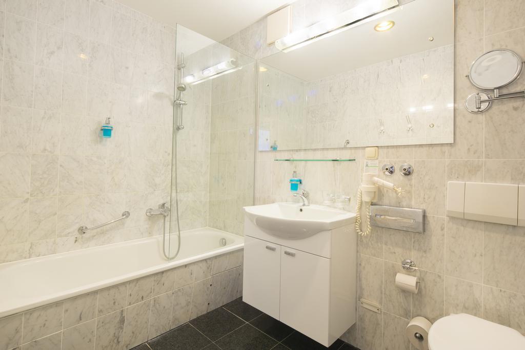 Deluxe Double limited sea view 1 floor