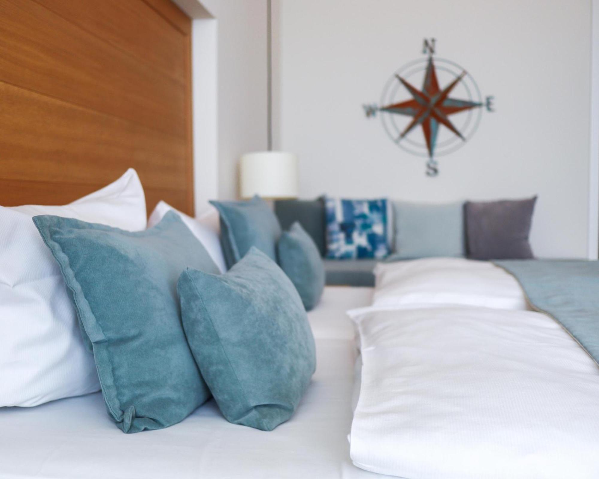 Panoramic Double Room Balcony Partial Sea View no pets
