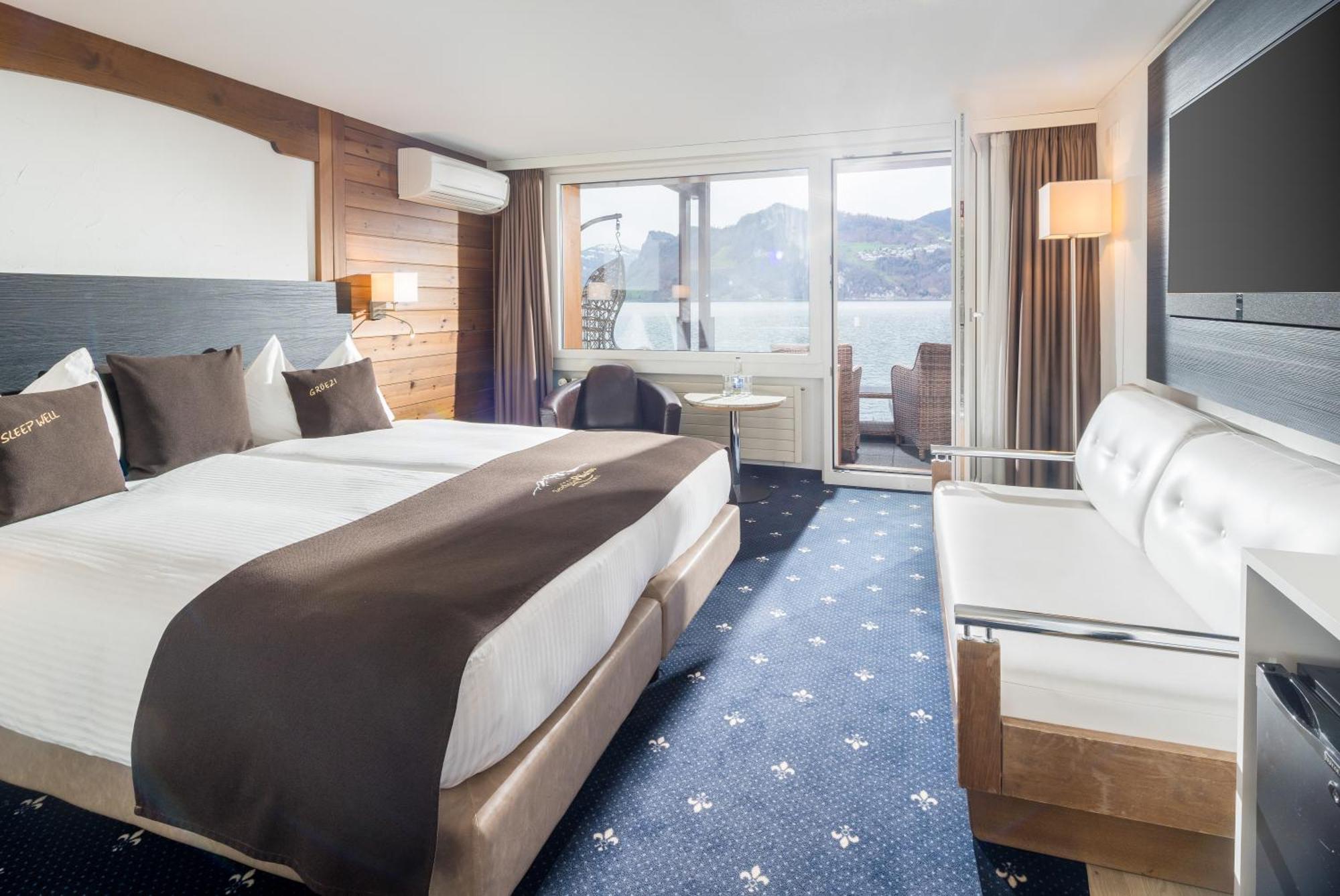 Double Room Lake View
