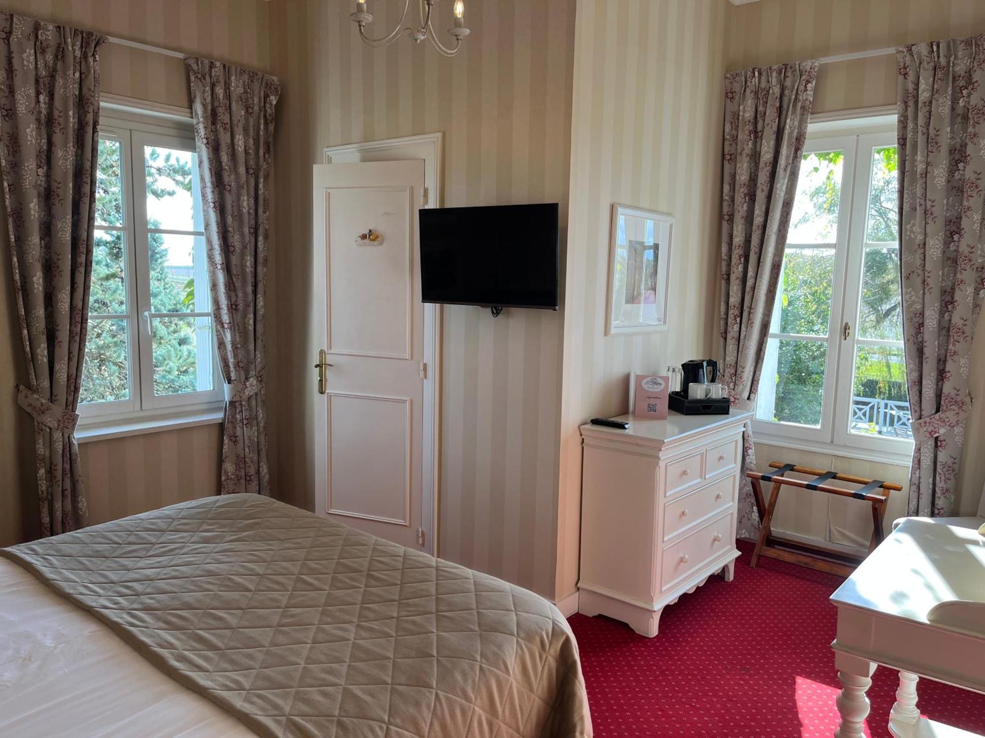 Traditional Double Room,1543548727:JPEG