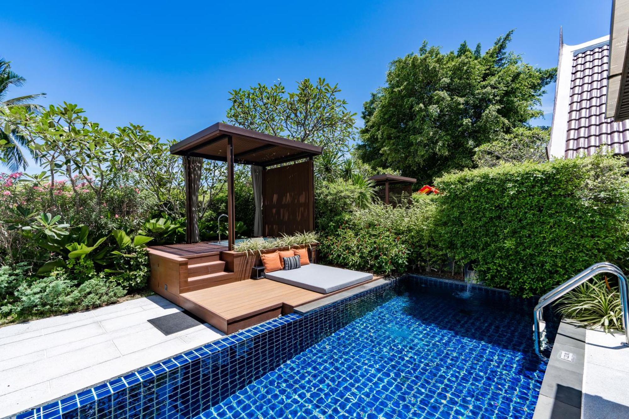 Villa mit eigenem Pool und Zugang zum Club