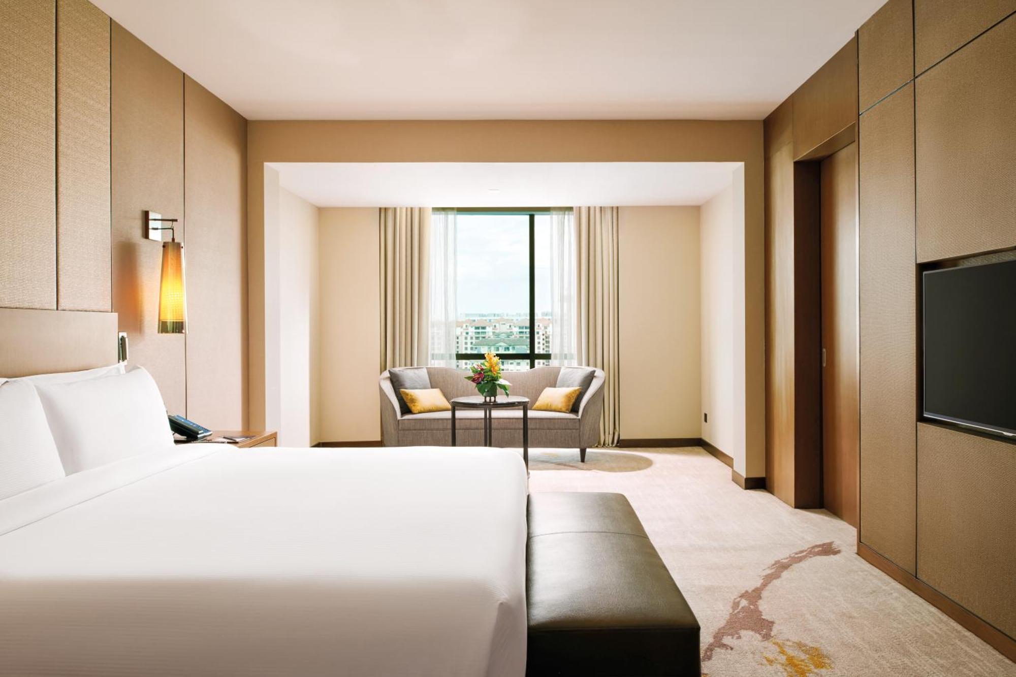 Deluxe King Room