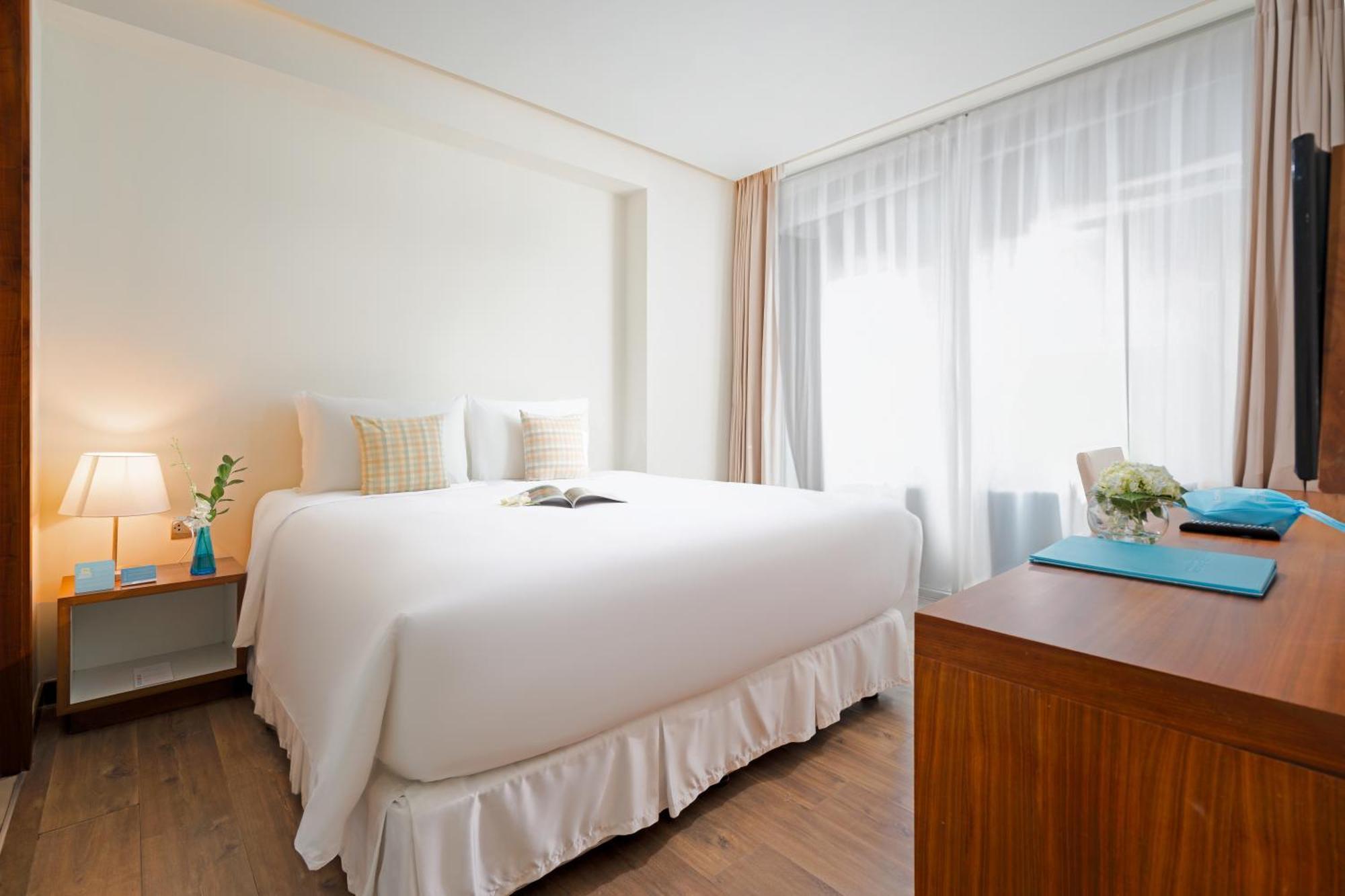 Two-bedroom City View Suite with Balcony for 2 guests