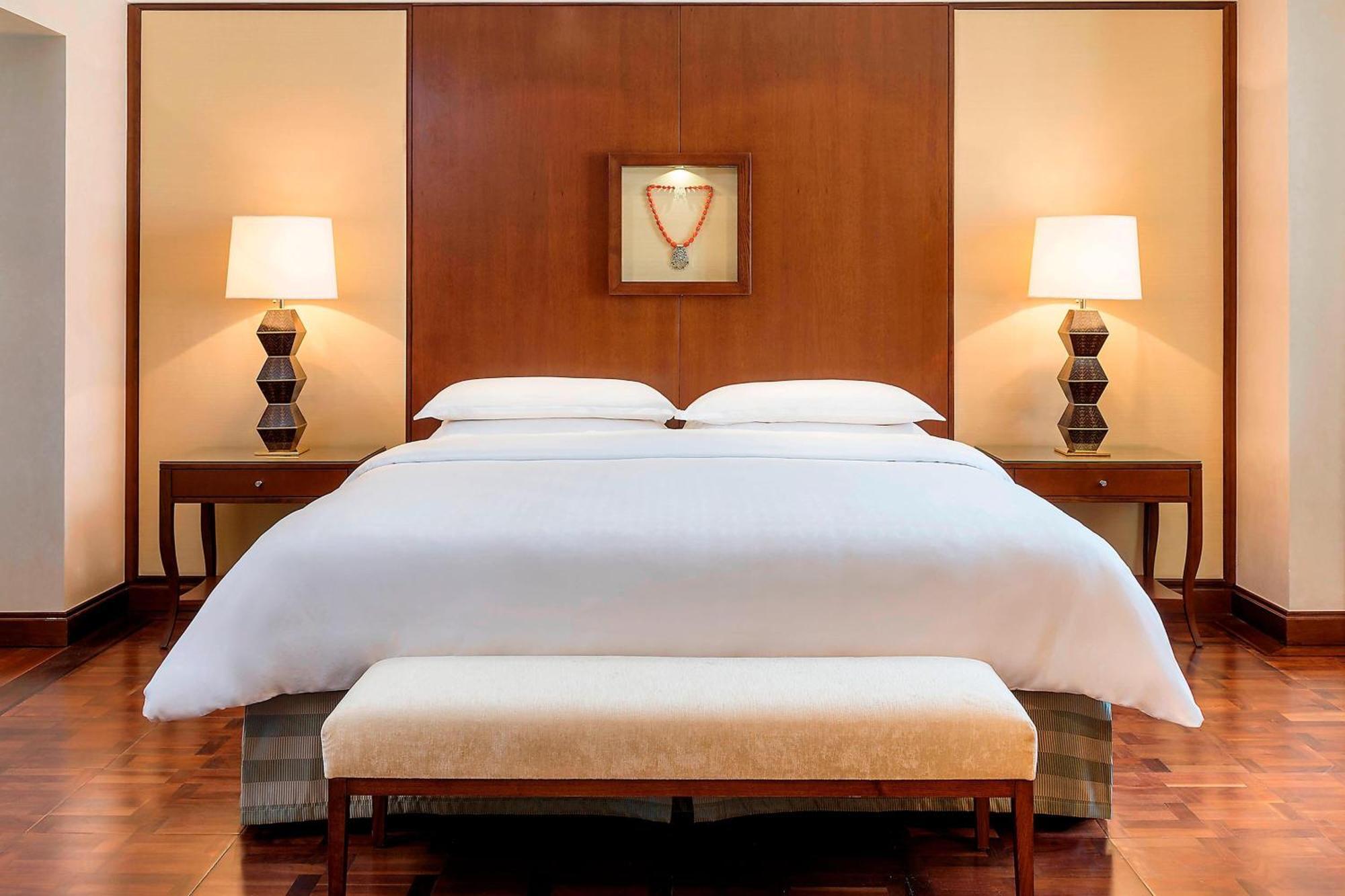 Executive Suite Club lounge access Executive Suite 1 King