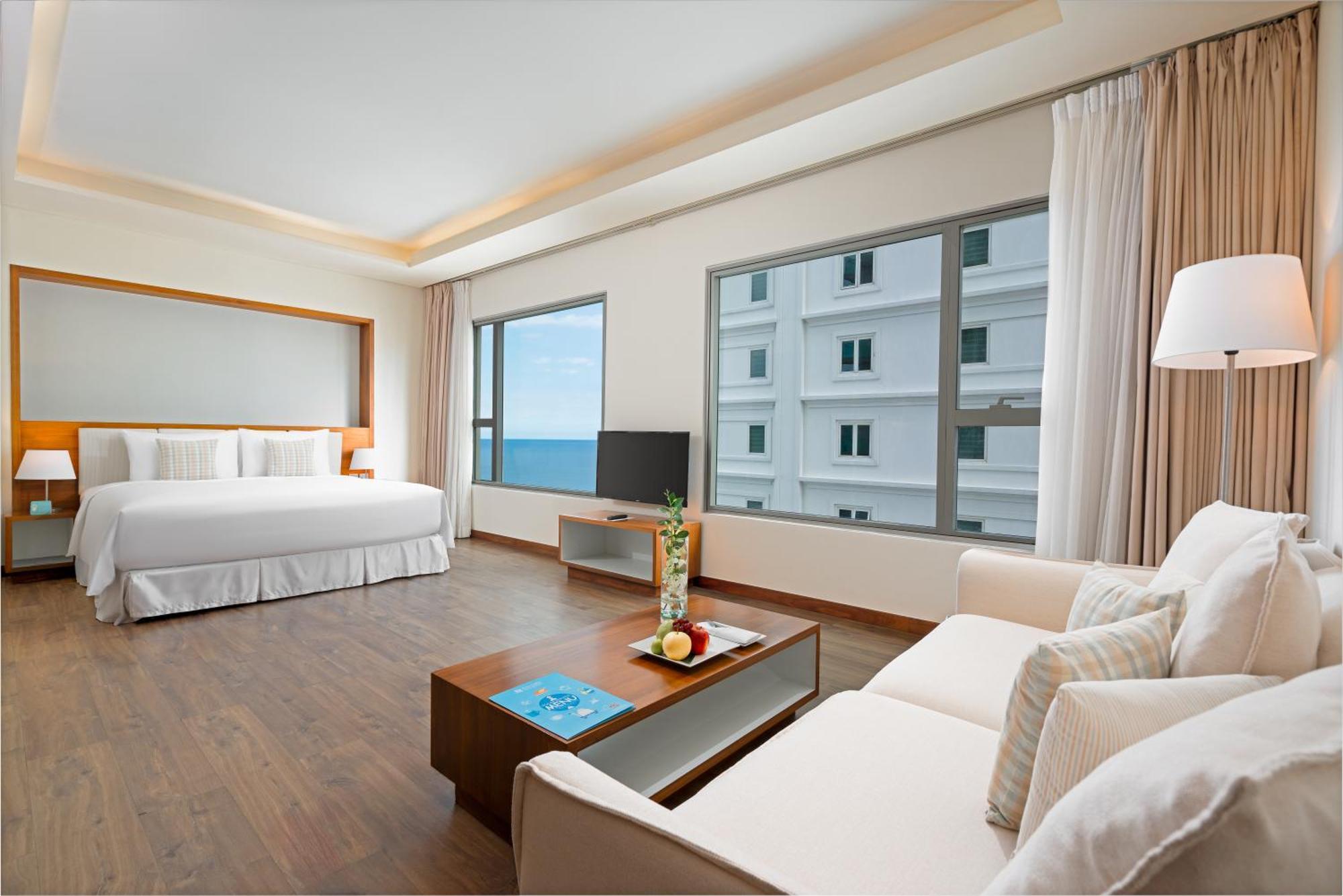 Special Offer - Studio King with City View