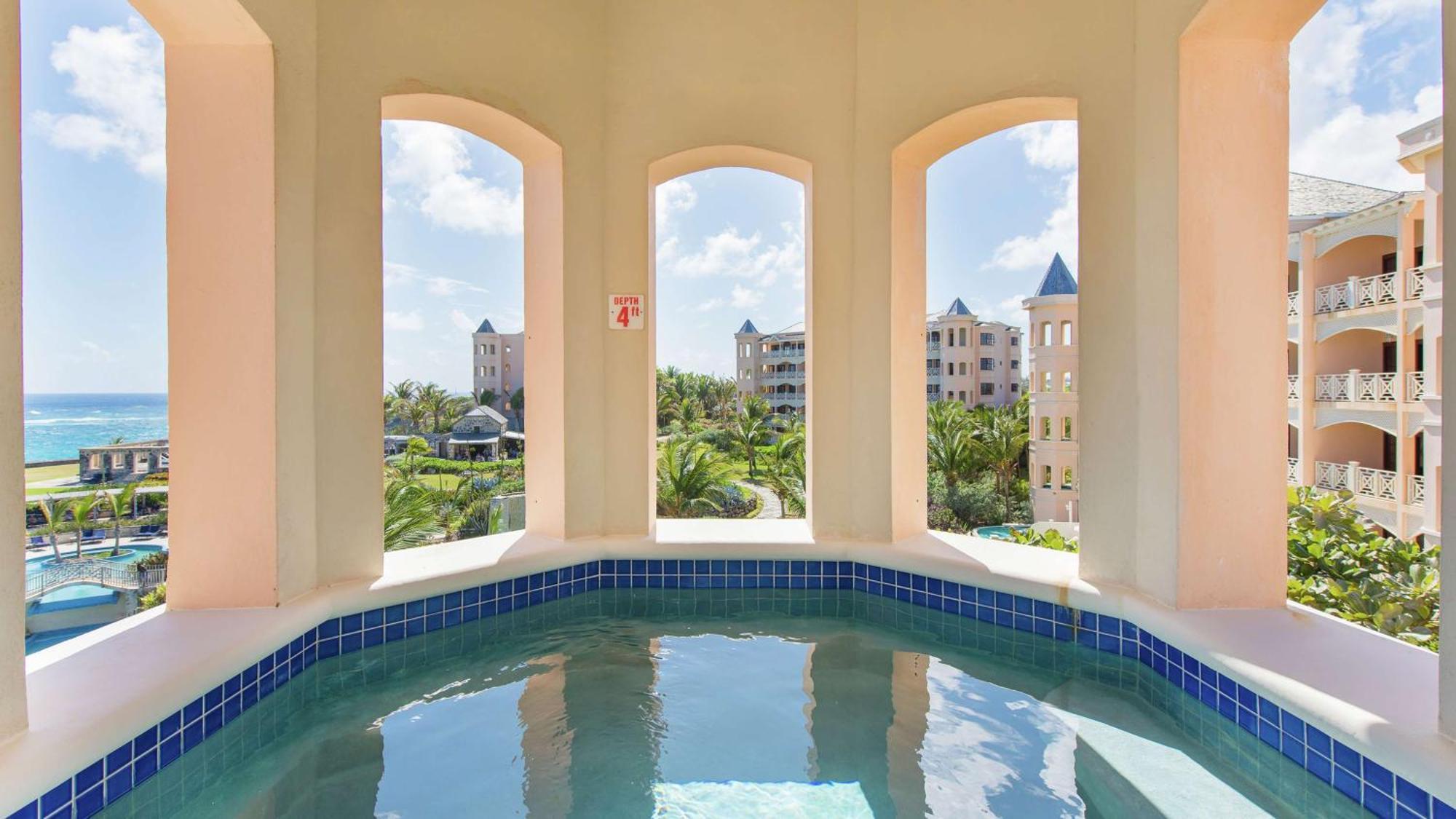 One-Bedroom King Suite with Ocean View
