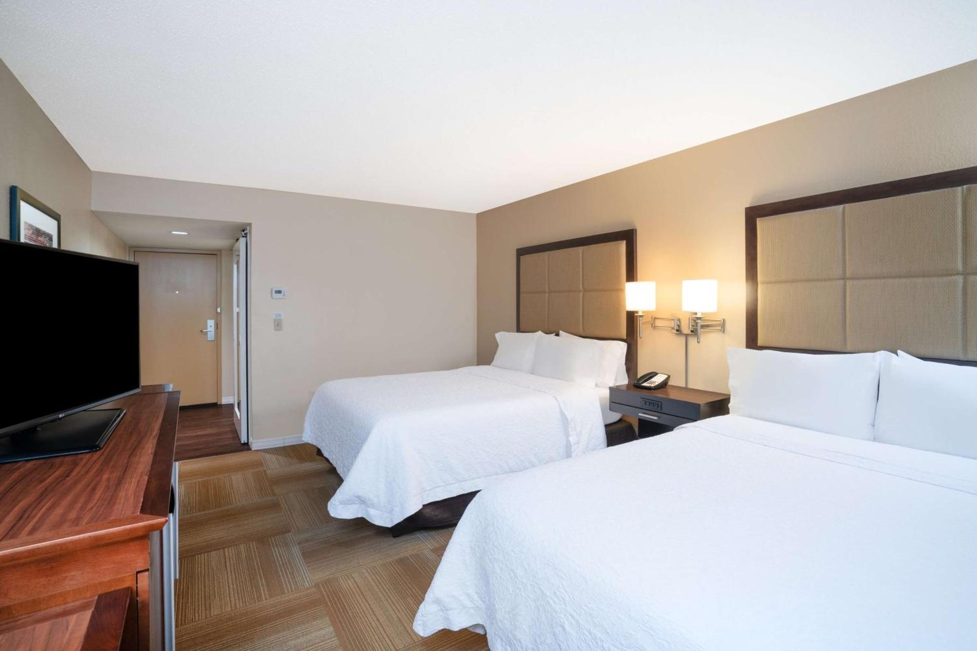Queen Room with Two Queen Beds - Hearing Access/Non-Smoking