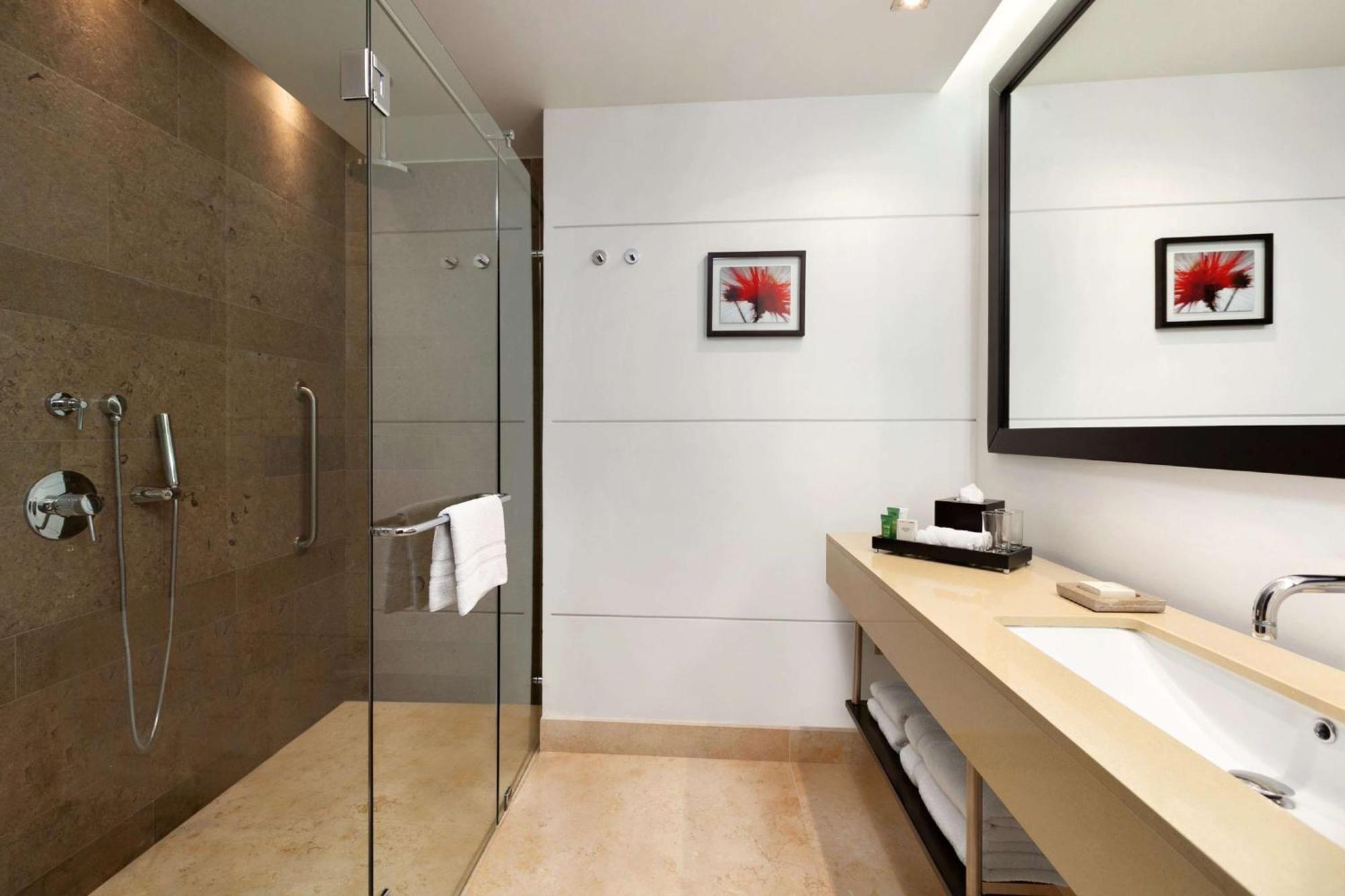 Double Room Executive Level,1552454584:JPEG