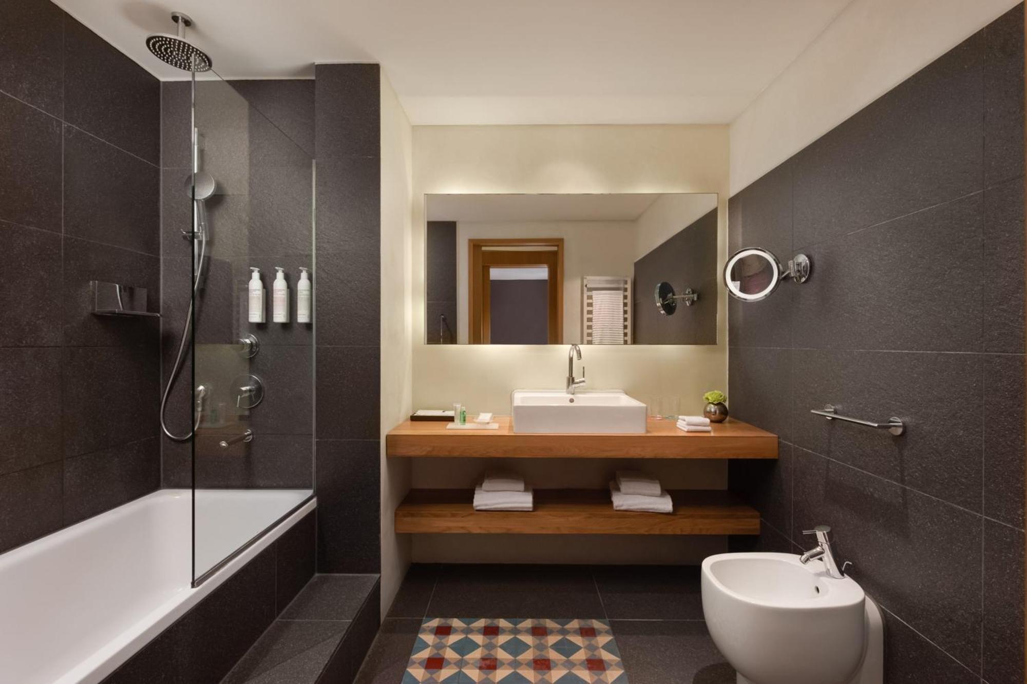 Junior Twin Suite,1554226858:JPEG