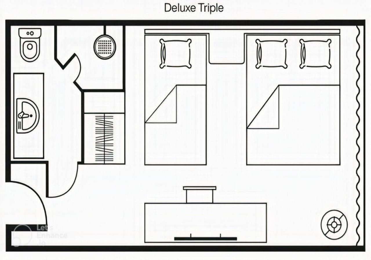 Deluxe Triple Room