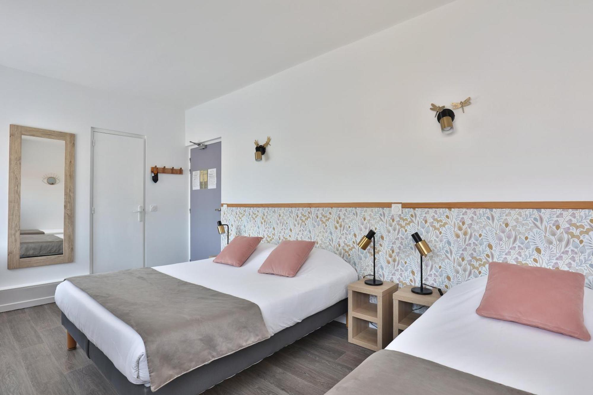 Standard Triple Room,1556210782:JPEG