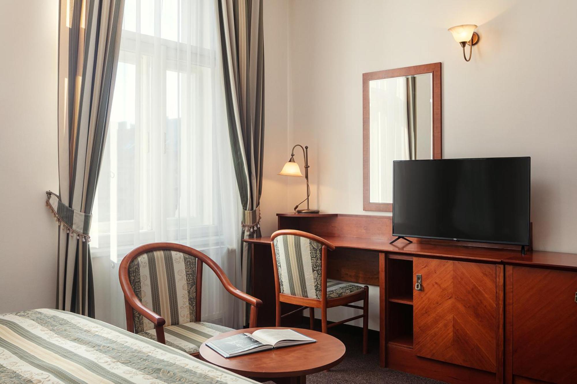 Standard Double or Twin Room,1563265903:JPEG