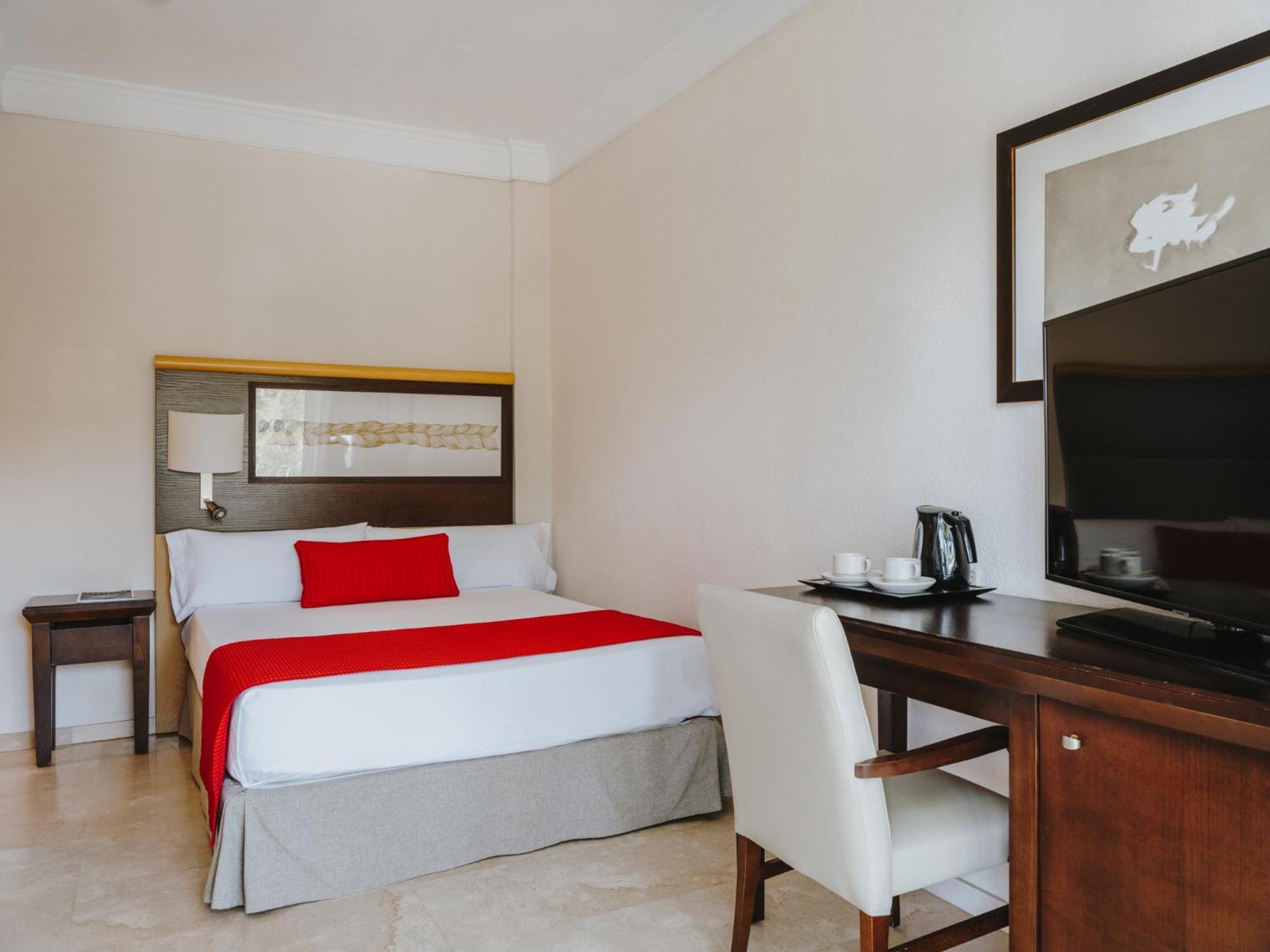 Single Room,1566926555:JPEG