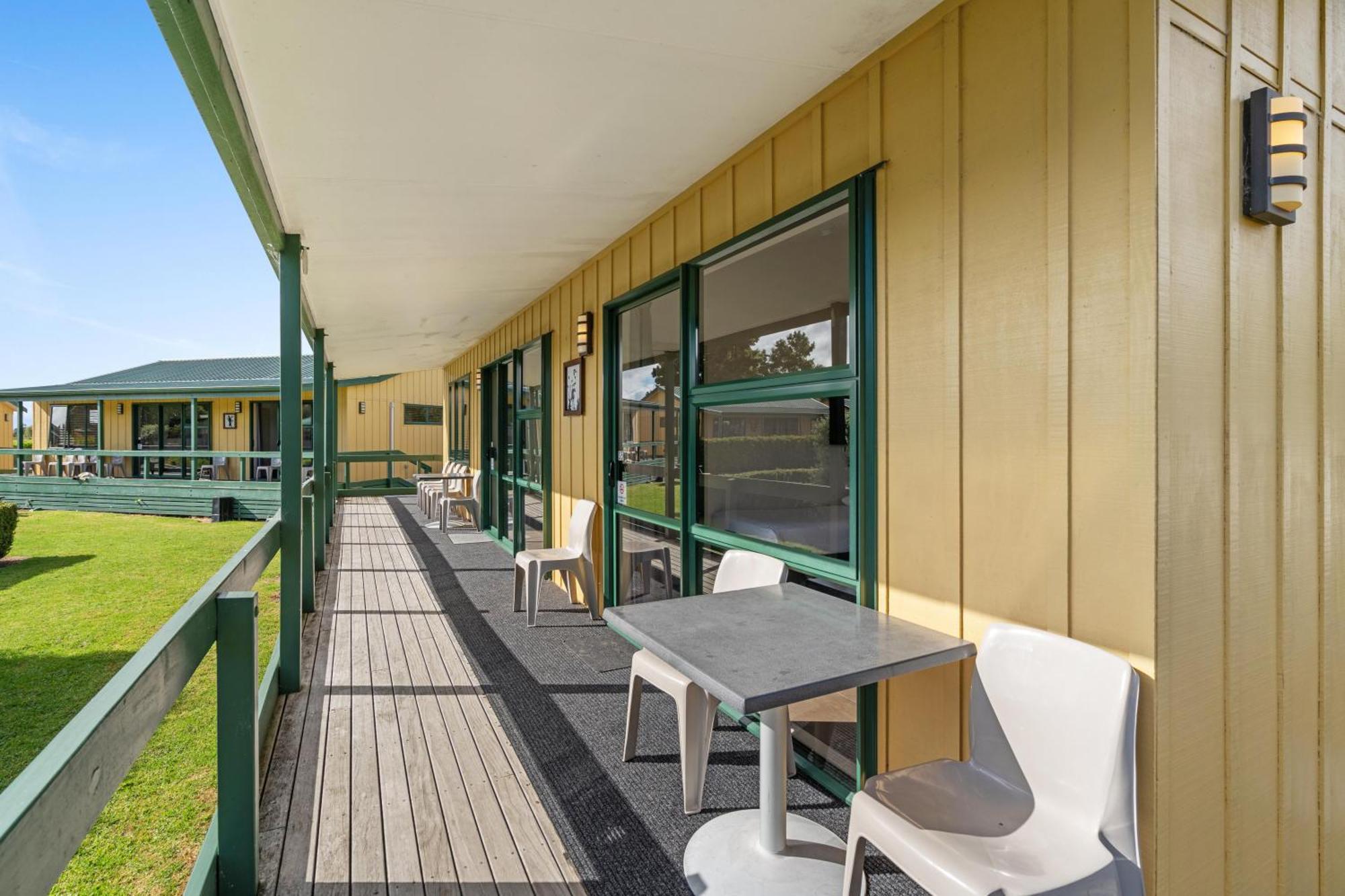 Motel Studio