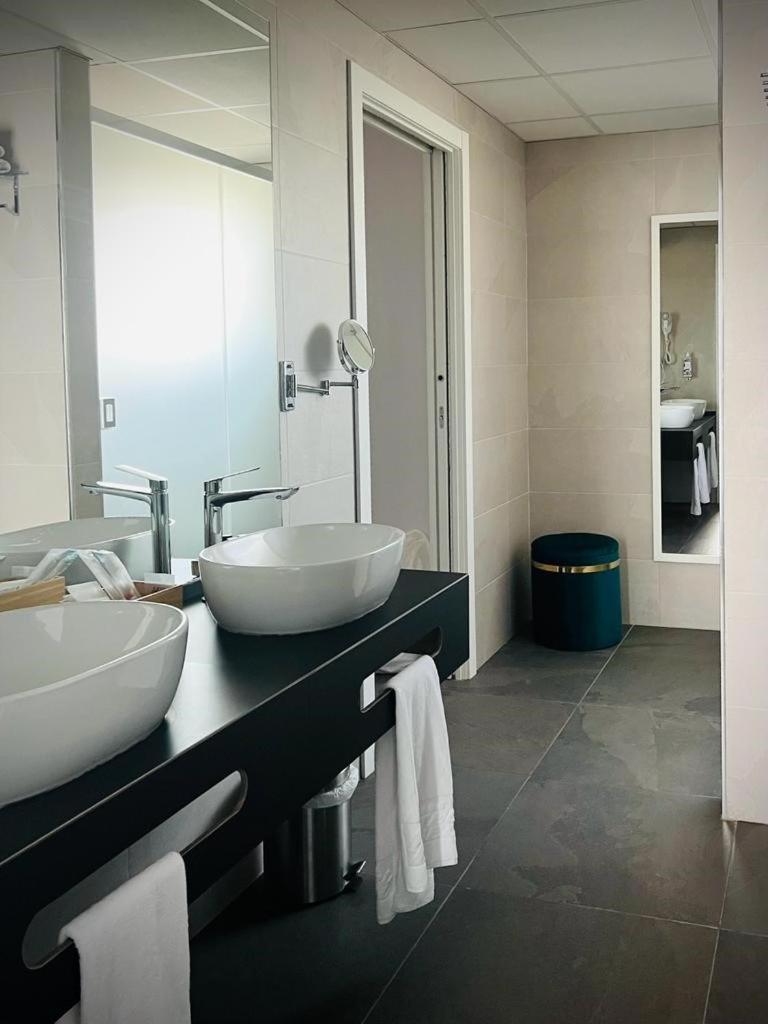 Deluxe Suite Sea View