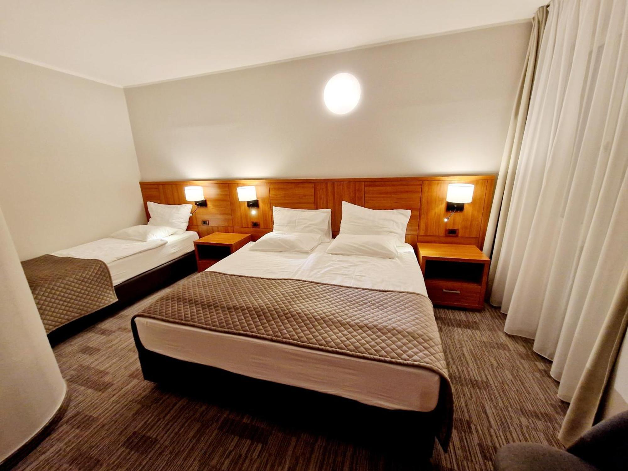 Economy Twin Room,1571271935:JPEG