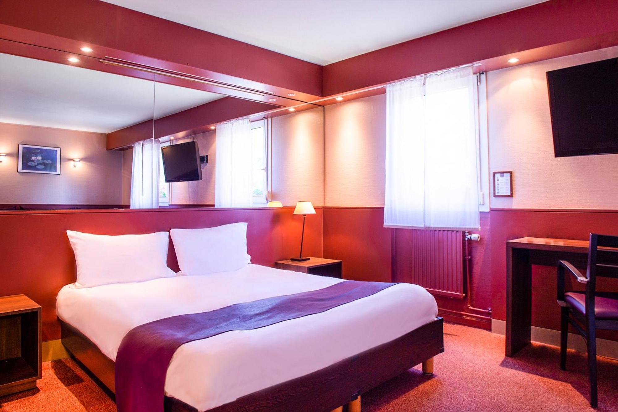 Family Suite,1574678204:JPEG
