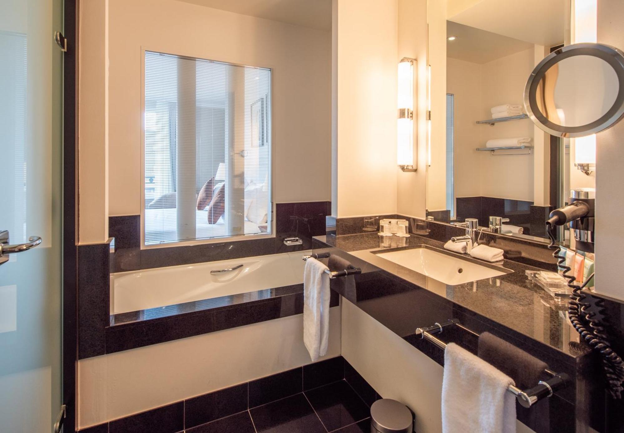 Superior Double or Twin Room City View