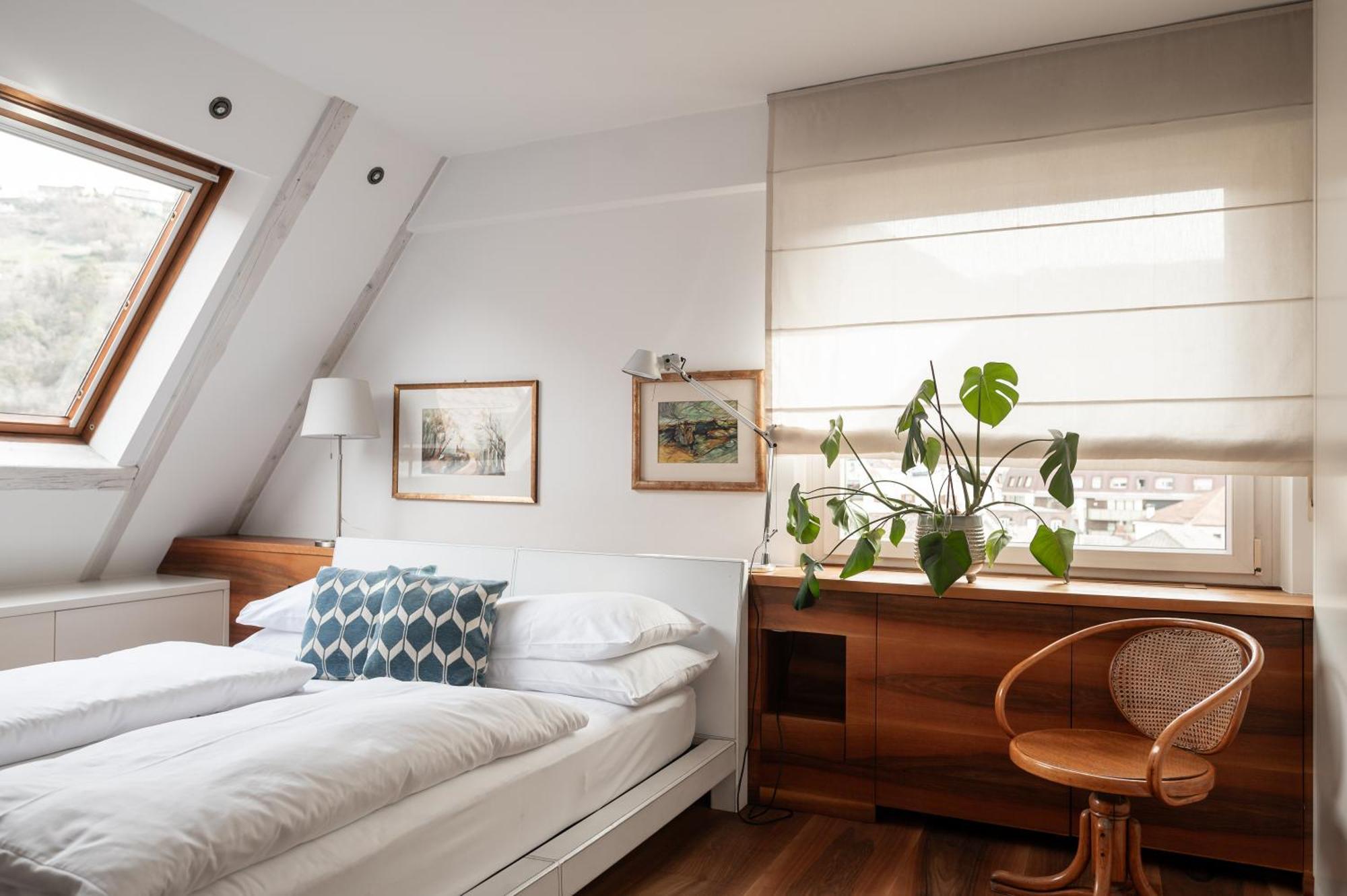 Penthouse Suite,1576682342:JPEG