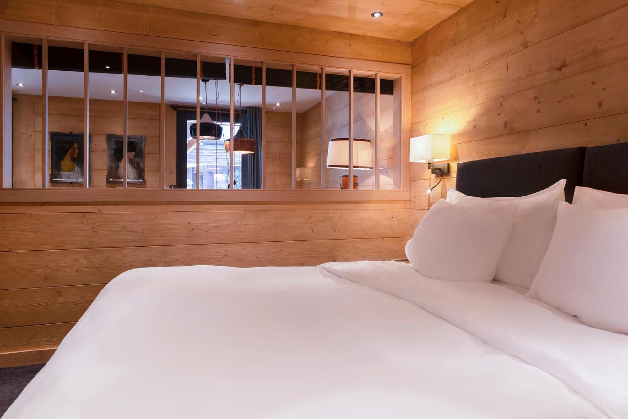Comfort Suite,1580154029:JPEG