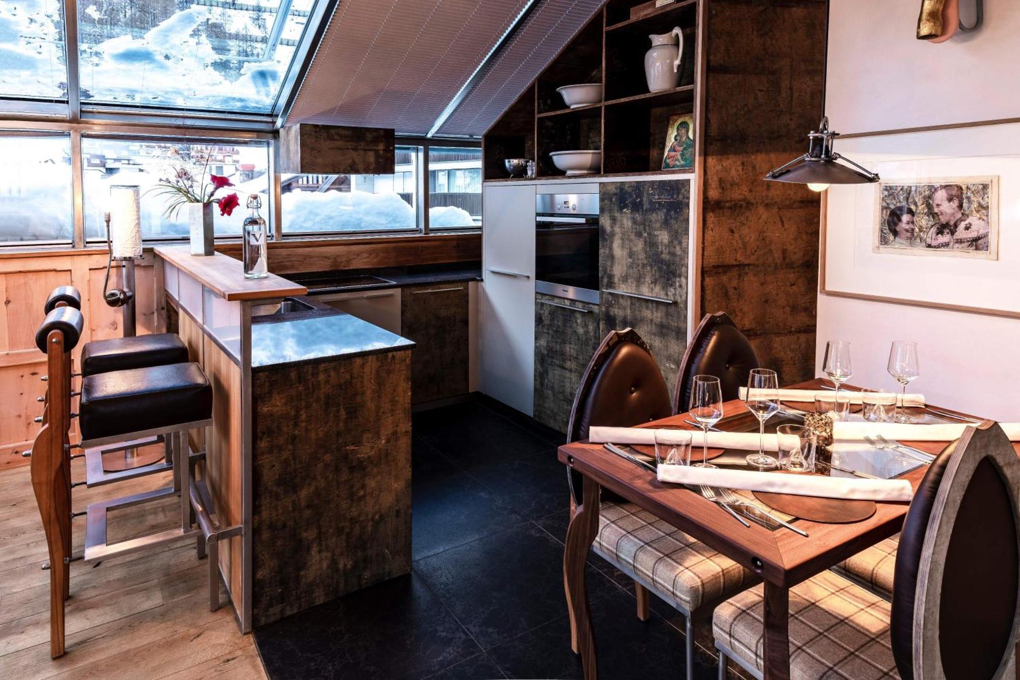 Sky & Stars Suite