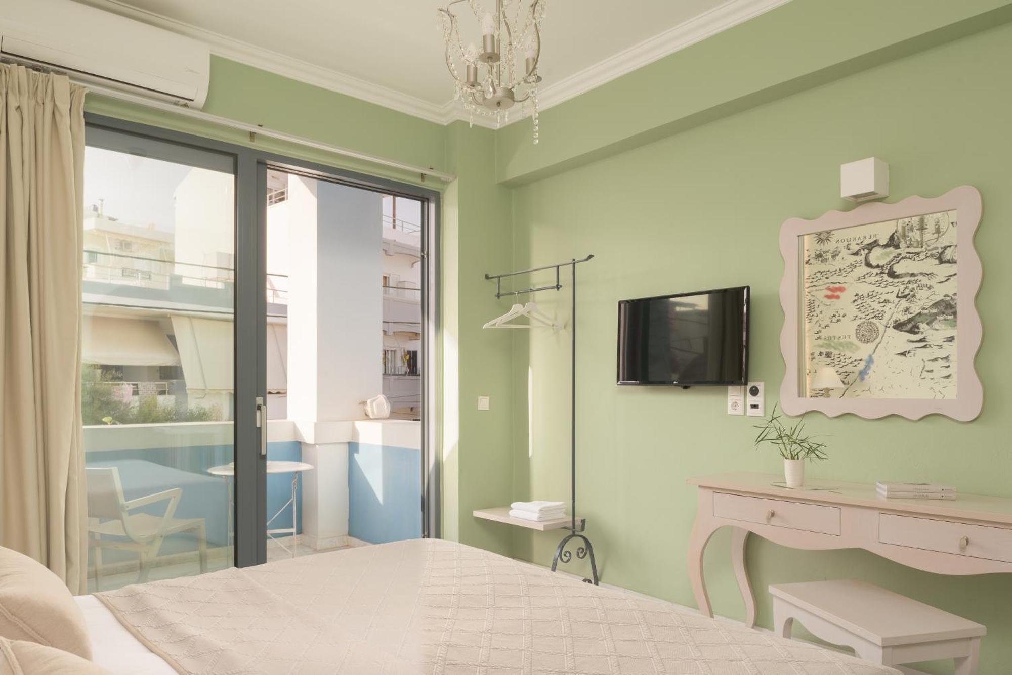 Double or Twin or Single Room Land View