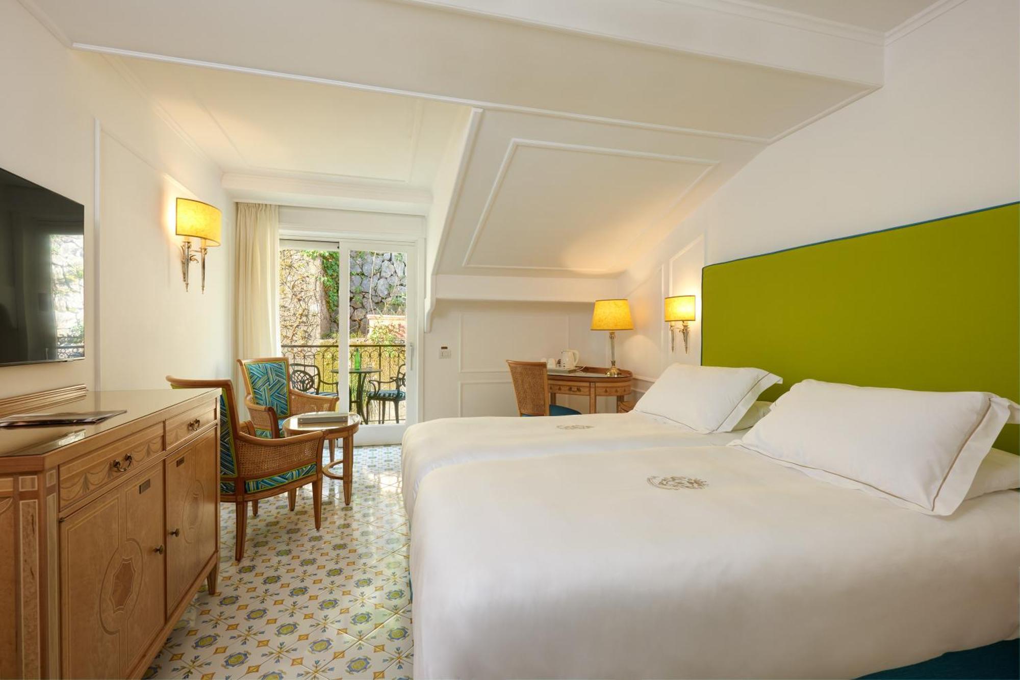 Classic Triple Room,1584395835:JPEG