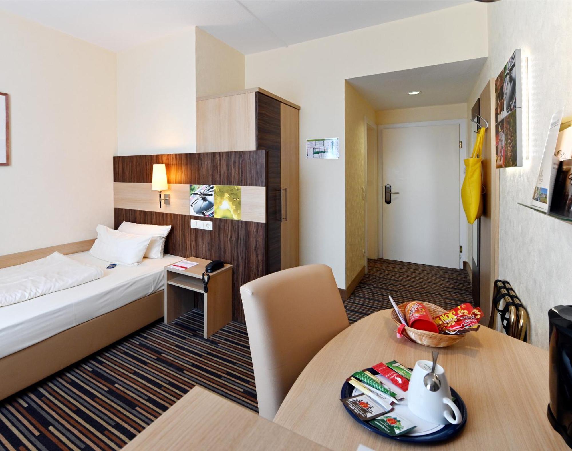Comfort Single Room