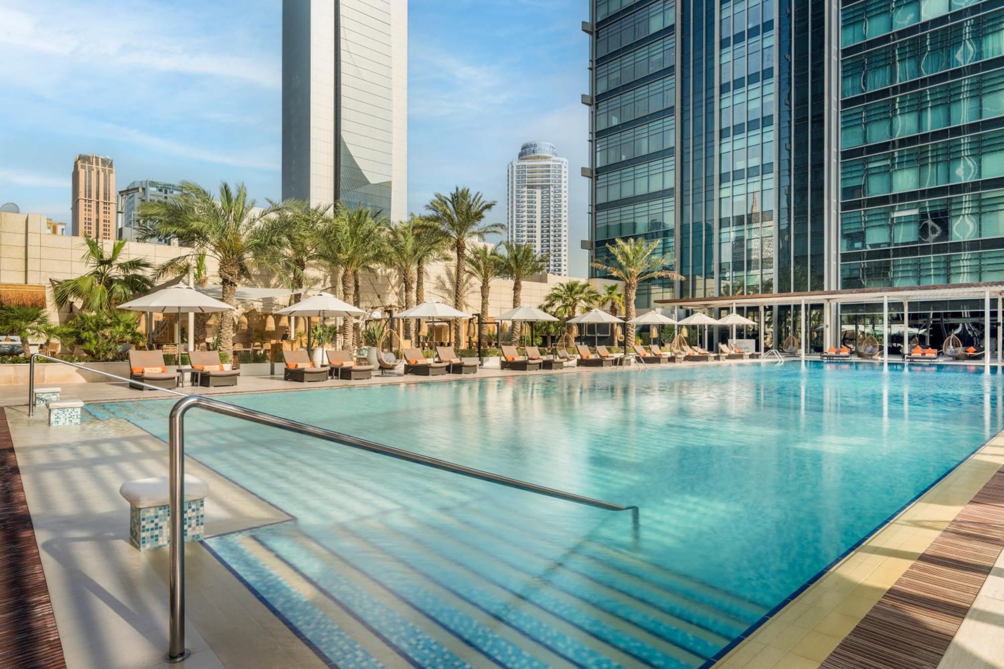 Deluxe King Room Beach Access