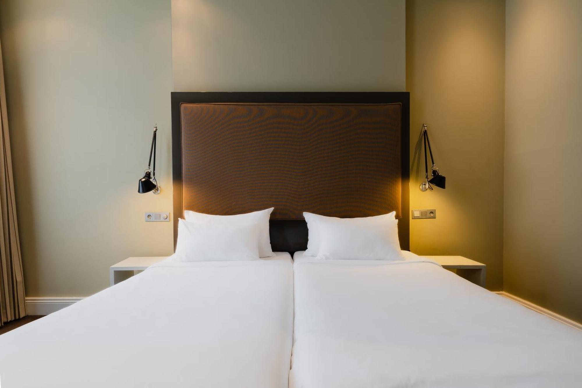 Executive Double Room or Twin Room,1516418707:JPEG