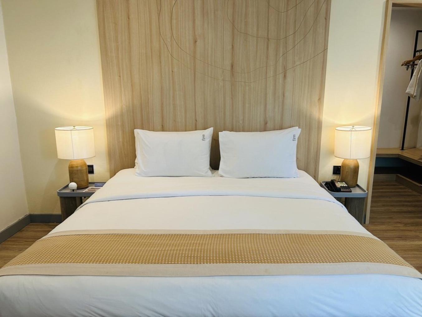 Beachfront Premier PLUS