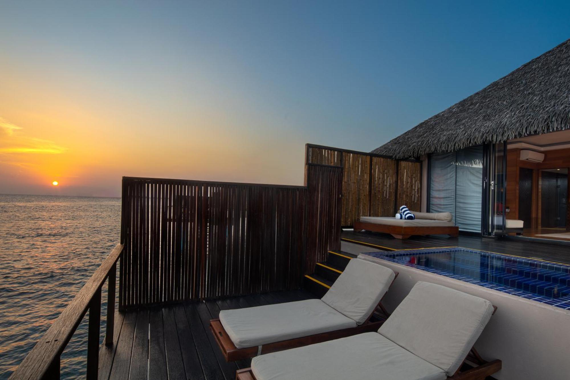Honeymoon Villa Private Pool & Jacuzzi