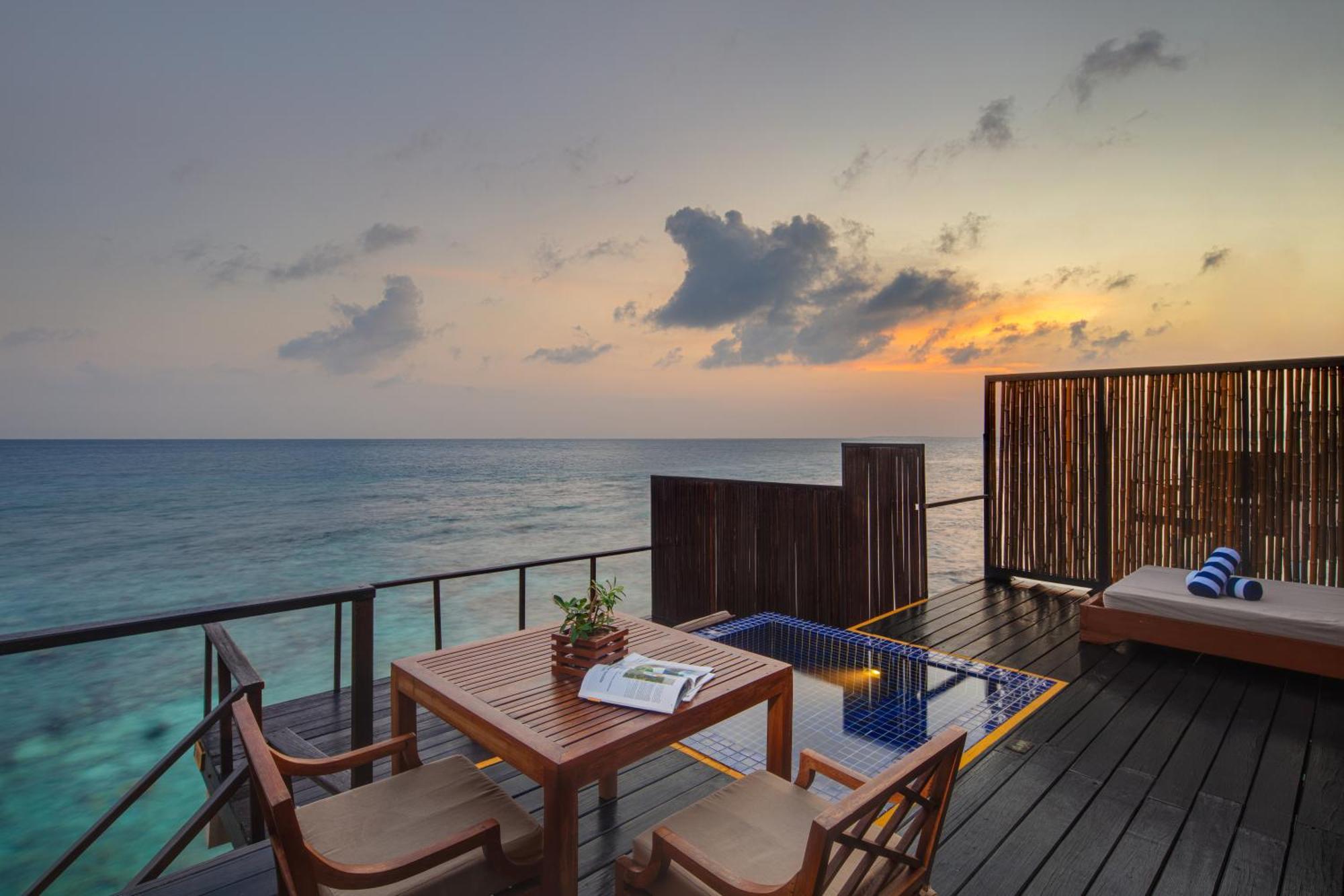 Honeymoon Villa Private Pool & Jacuzzi