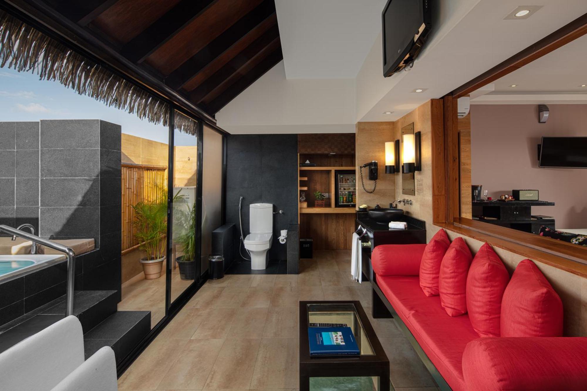 Honeymoon Villa Private Pool & Jacuzzi