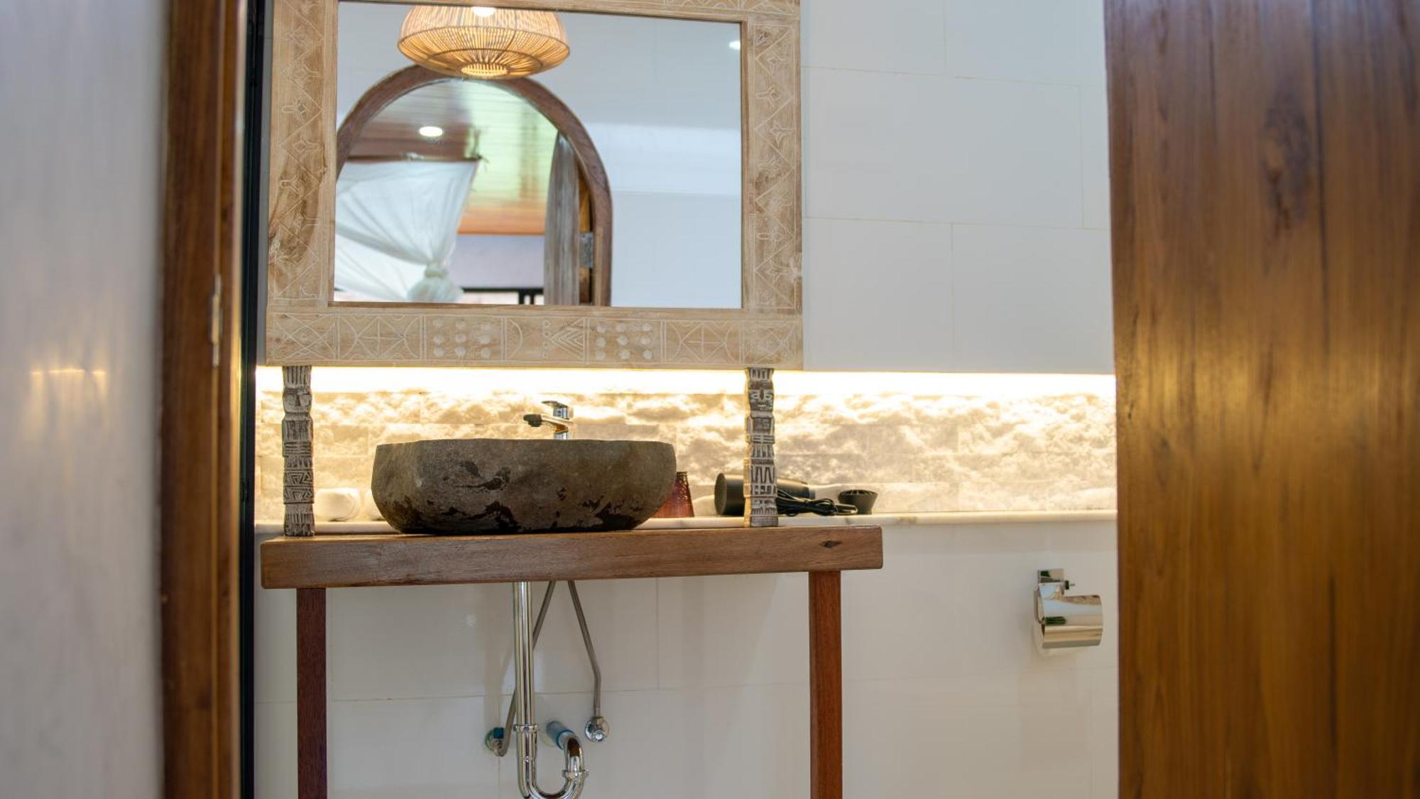 Chambre Pavillon Lagon avec Baignoire Spa