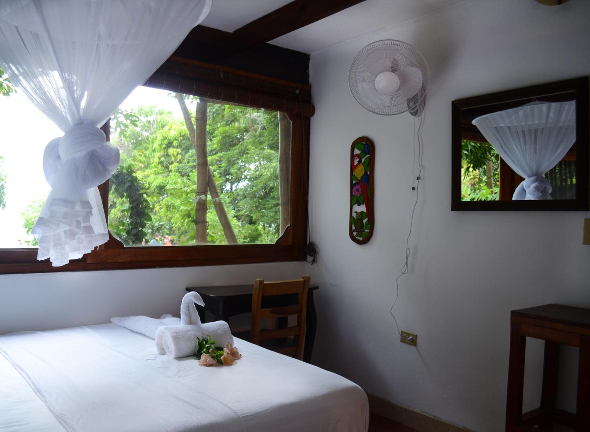 Double Room Private Bathroom
