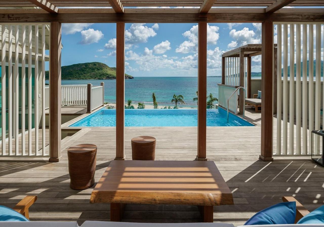 Rooftop Deluxe Suite with Plunge Pool