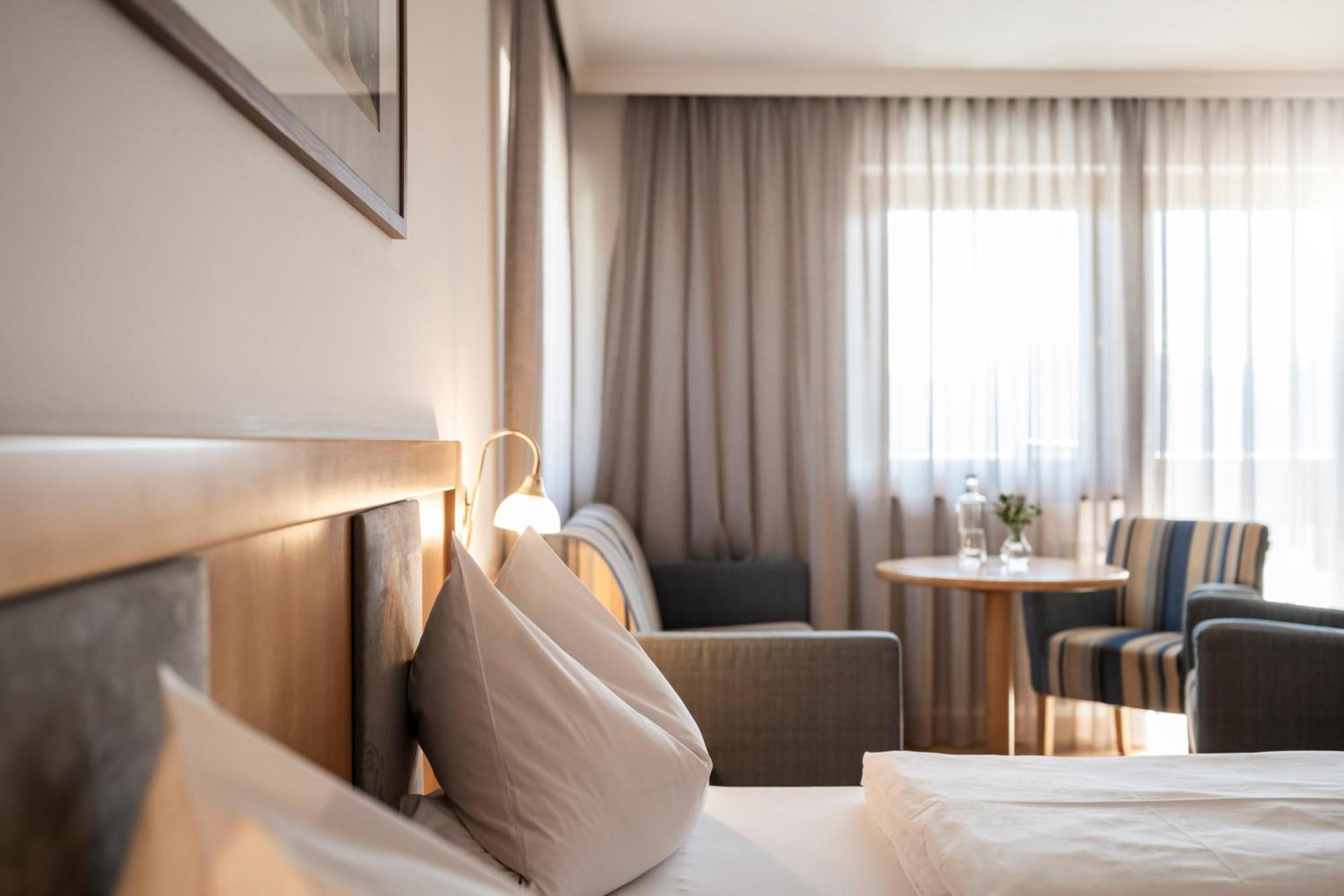 Comfort Doppelzimmer mit Balkon und Schlossblick