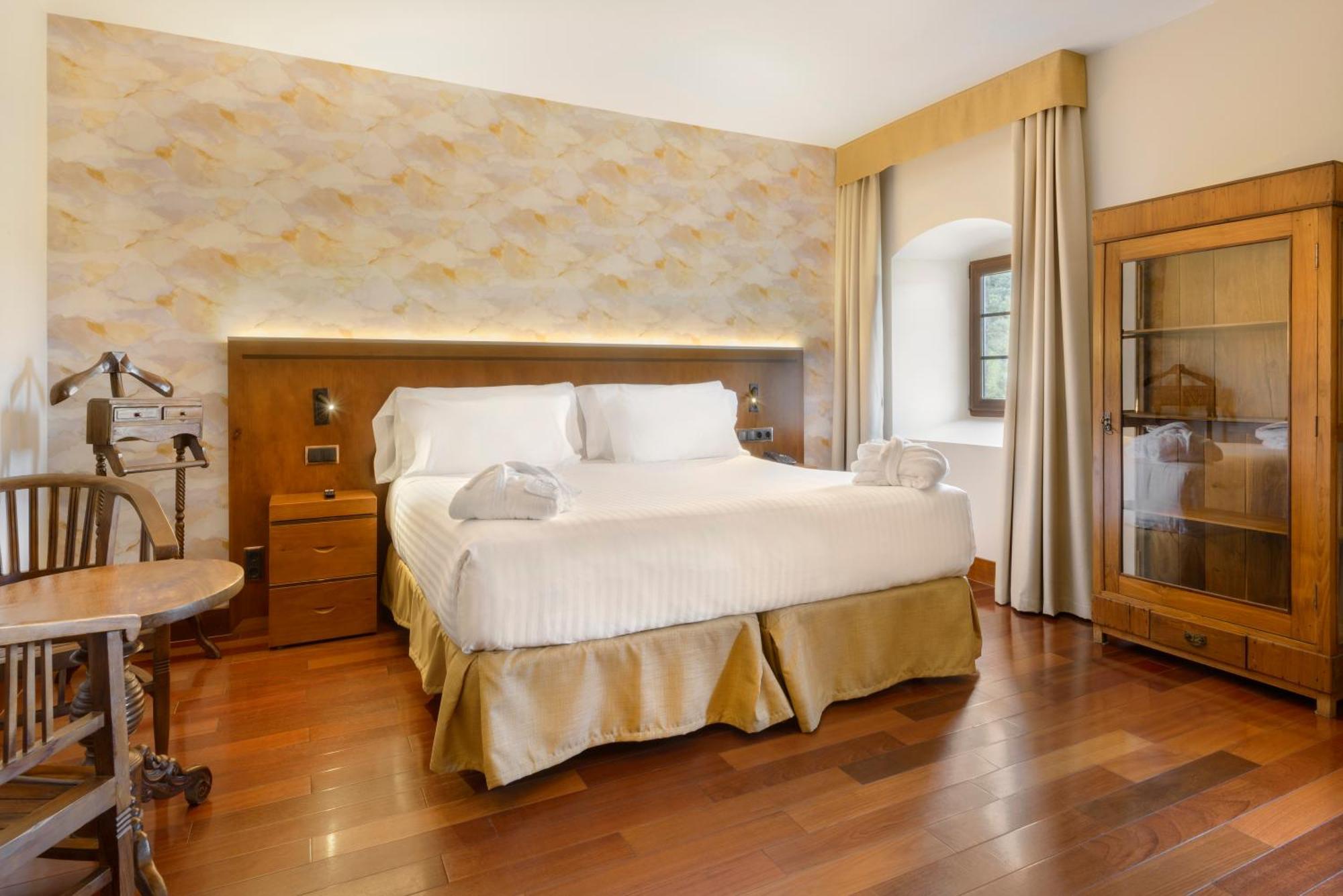 Double or Twin Room,1593640987:JPEG