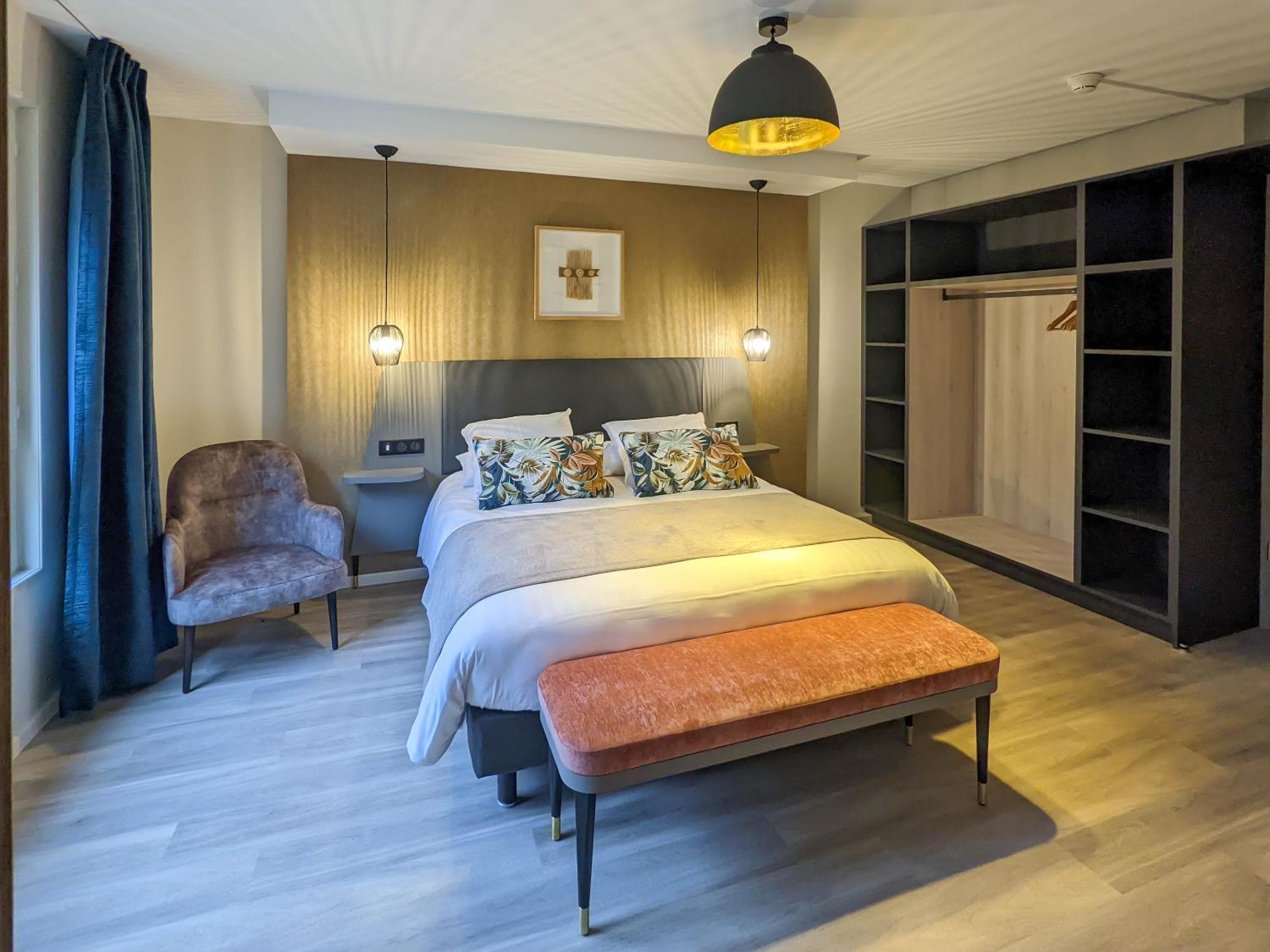 Suite Apartment