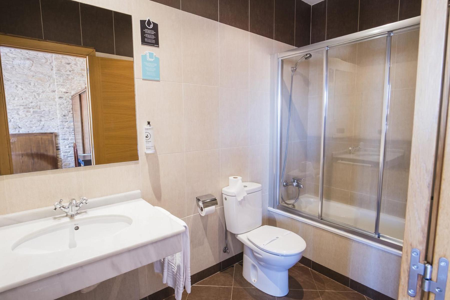 Standard Quadruple Room,1597543242:JPEG
