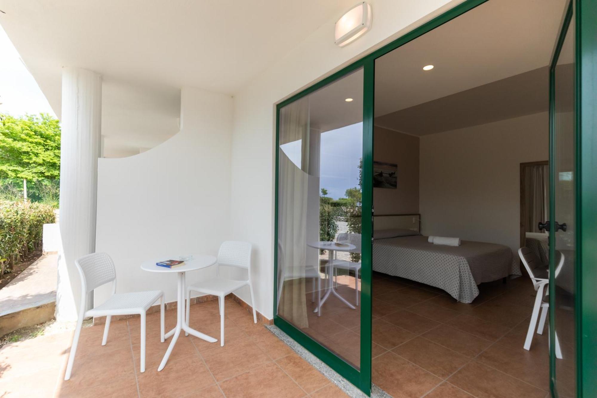 Double Room,1597546229:JPEG