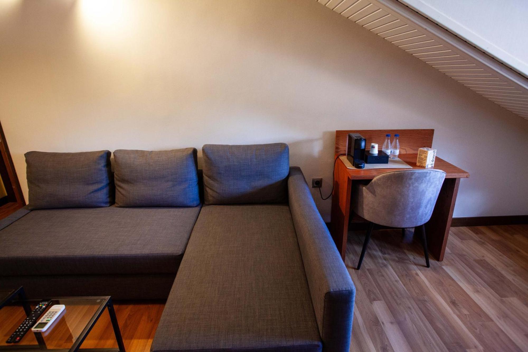 Superior Double Room,1598401194:JPEG