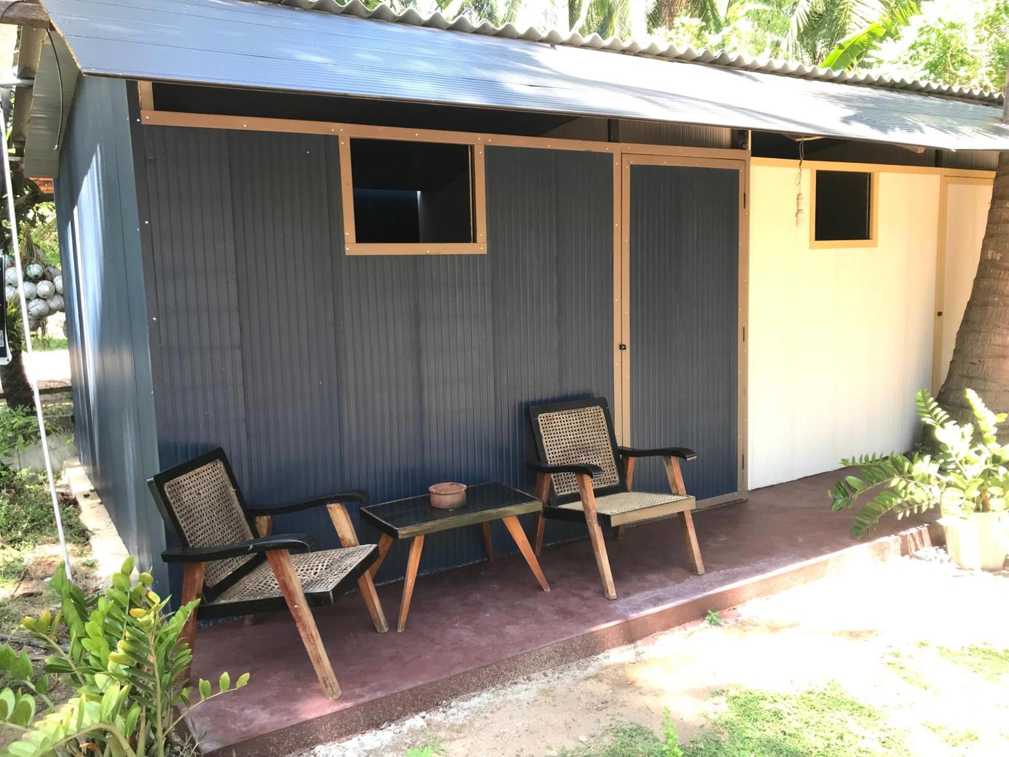 Quarto Duplo Standard com Banheiro Compartilhado