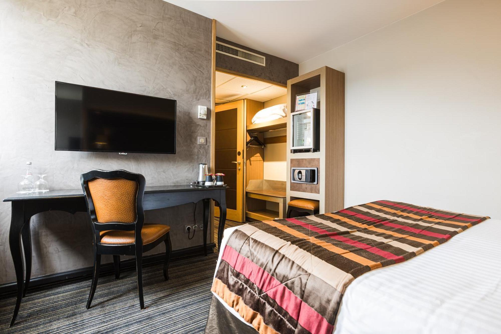 Small Double Room,1600219074:JPEG